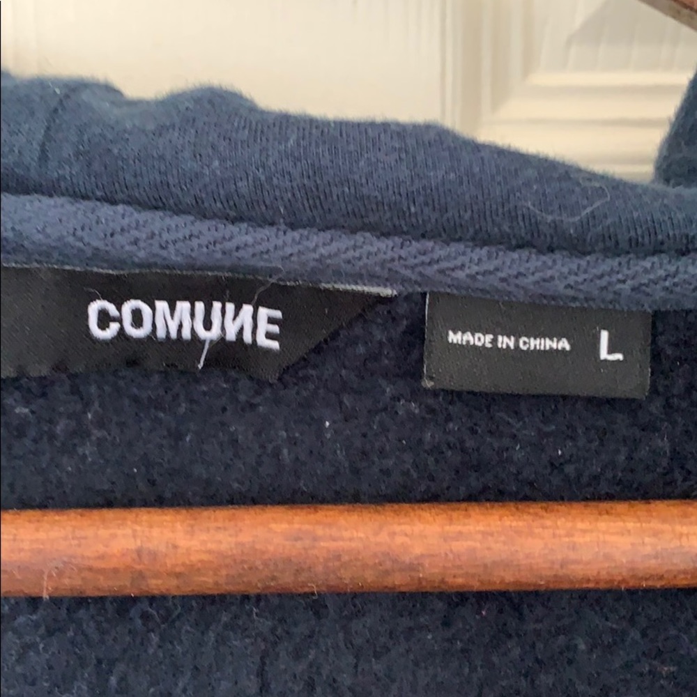 Sweatshirt - Picture 2 of 3